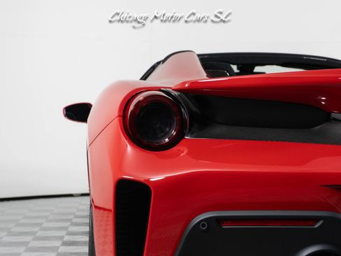 Used 2020 Ferrari 488 Pista Spider RWD image 22