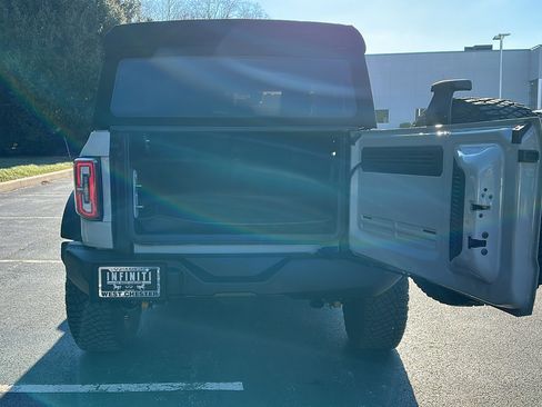 Used 2021 Ford Bronco Big Bend w/ Sasquatch Package image 7