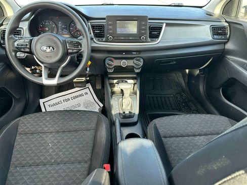 Used 2018 Kia Rio S image 10