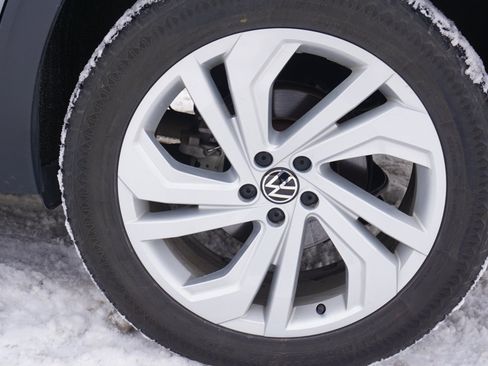 Used 2021 Volkswagen Atlas SE image 10