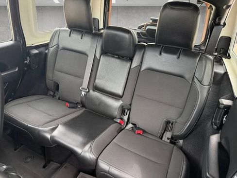 Used 2023 Jeep Wrangler Unlimited Sport AWD/4WD image 22