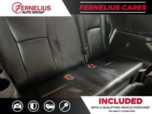Used 2021 Toyota Highlander Platinum AWD/4WD image 27