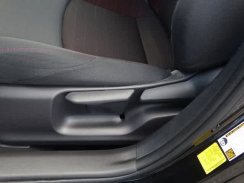 Certified 2025 Toyota Corolla SE image 17