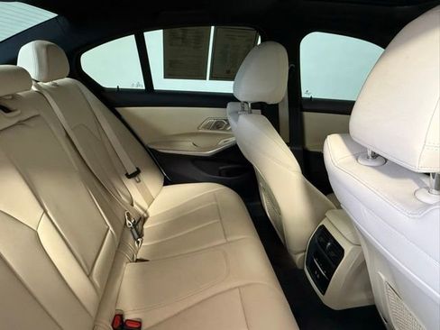 Used 2021 BMW 330i Sedan w/ Parking Assistance Package RWD image 42