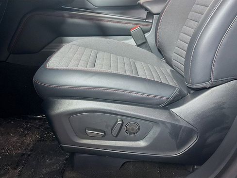 New 2025 Ford Explorer ST-Line w/ Premium Package AWD/4WD image 21