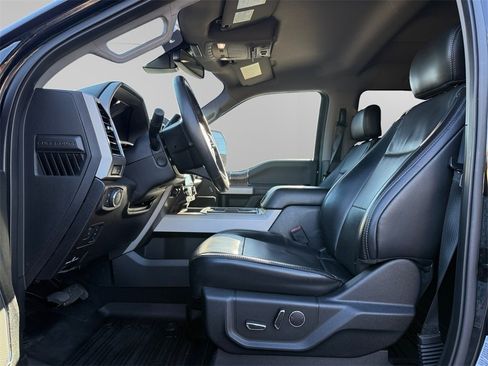 Used 2019 Ford F250 Lariat w/ Lariat Ultimate Package image 9