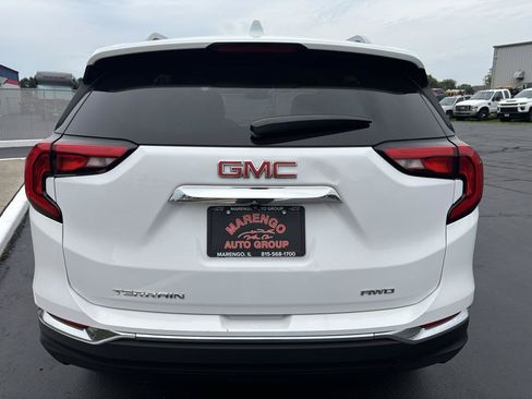 Used 2019 GMC Terrain SLT w/ Preferred Package AWD/4WD image 4