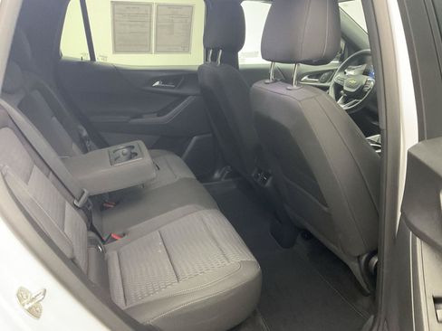 Certified 2026 Chevrolet Equinox LT w/ LPO, Floor Liner Package FWD image 25