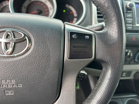 Used 2013 Toyota Tacoma 4x4 Double Cab w/ TRD Off-Road Pkg image 18