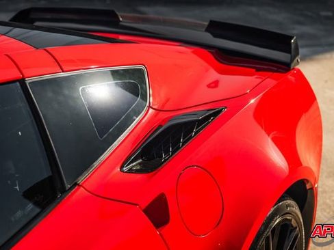 Used 2017 Chevrolet Corvette Z06 image 34