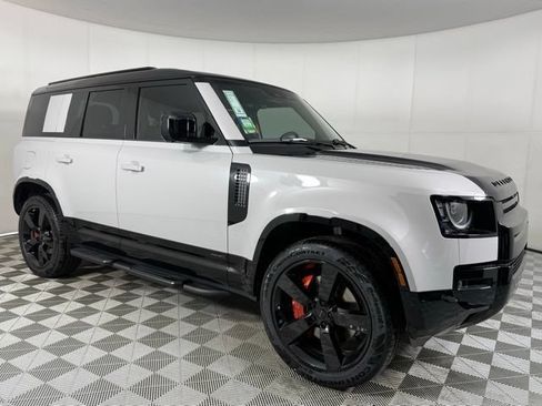 New 2026 Land Rover Defender 110 X AWD/4WD image 5