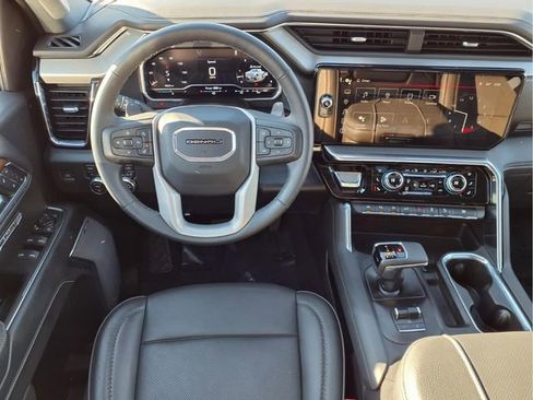Used 2023 GMC Sierra 1500 Denali w/ Denali Reserve Package image 9