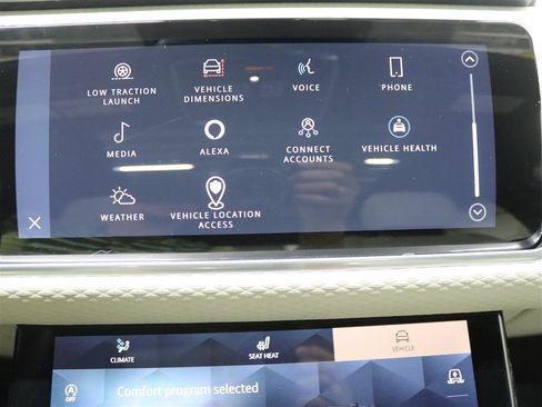 Used 2022 Land Rover Range Rover Velar R-Dynamic S AWD/4WD image 38