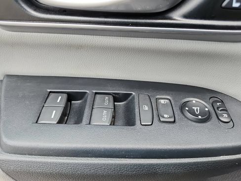Used 2018 Honda CR-V EX-L image 25
