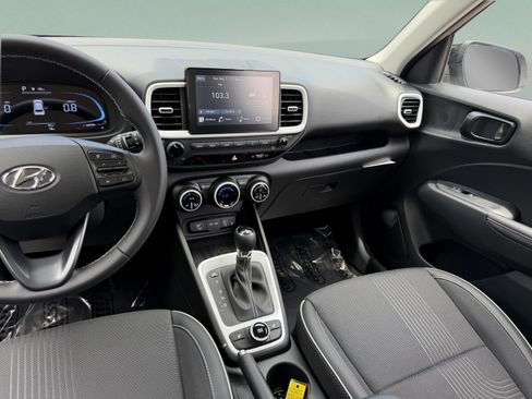 New 2026 Hyundai Venue SEL FWD image 14