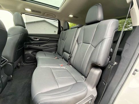 Certified 2023 Subaru Ascent Limited w/ Technology Package AWD/4WD image 17
