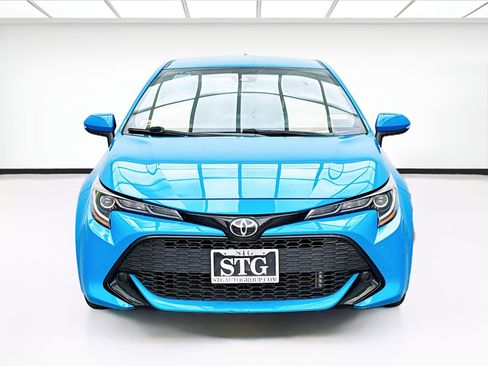 Used 2020 Toyota Corolla SE w/ SE Preferred Package FWD image 2