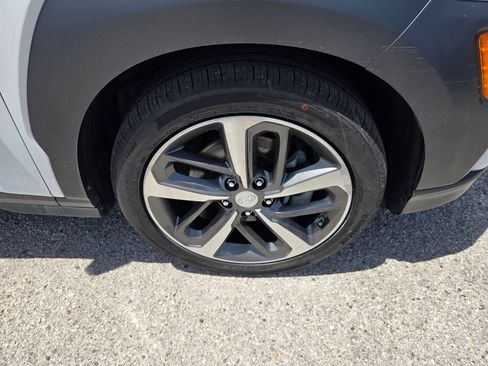 Used 2021 Hyundai Kona Ultimate FWD image 18