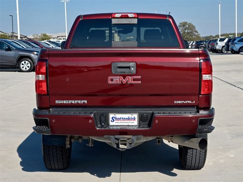 Used 2016 GMC Sierra 2500 Denali w/ Duramax Plus Package image 7