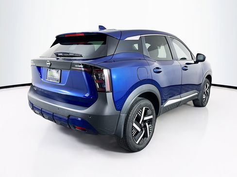 Used 2025 Nissan Kicks SV FWD image 9