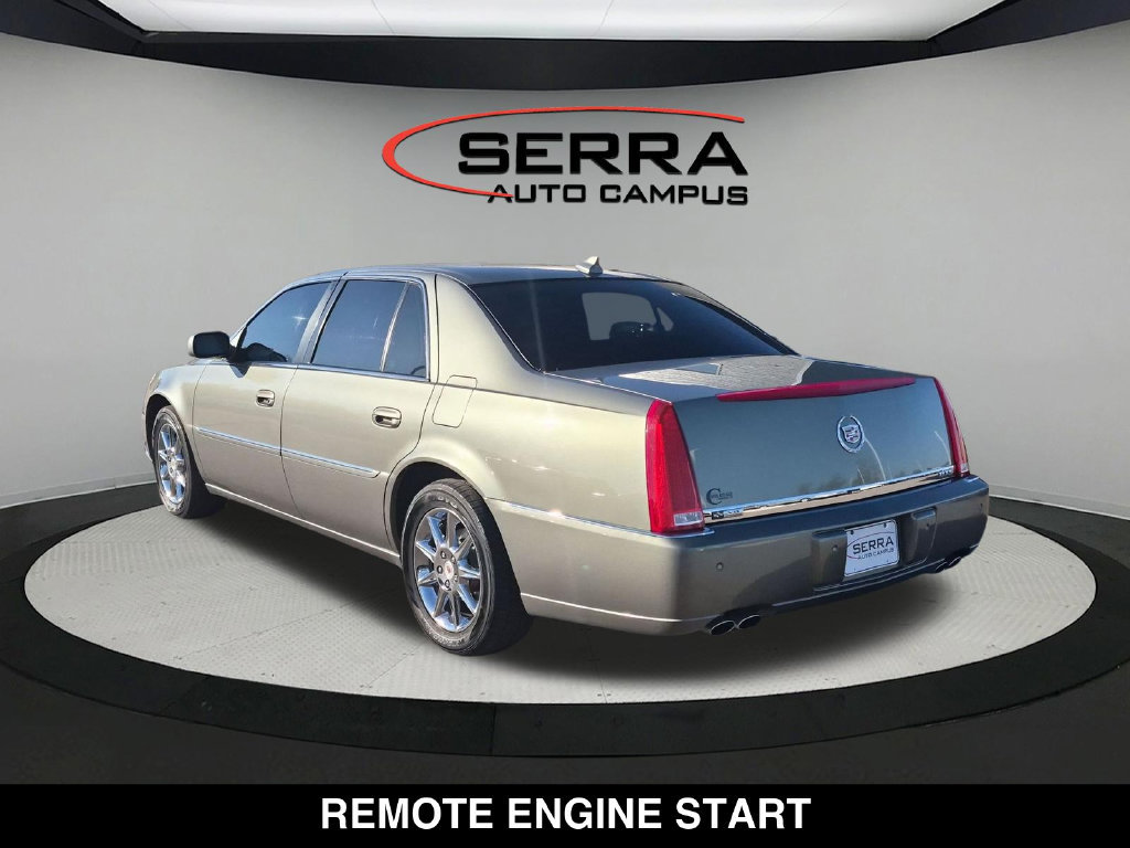 Used 2010 Cadillac DTS Luxury FWD image 10