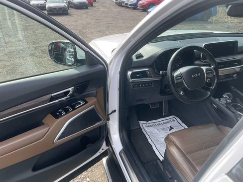 Used 2022 Kia Telluride SX w/ SX Prestige Package AWD/4WD image 10