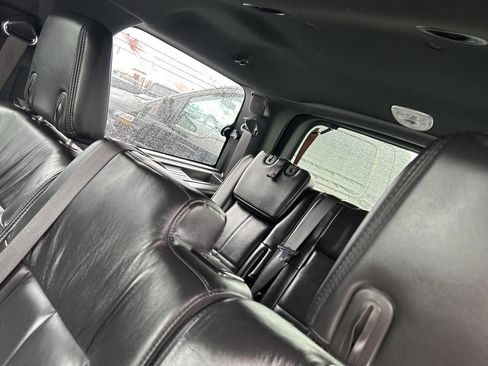 Used 2014 Lincoln Navigator 4WD image 9