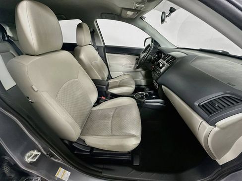 Used 2017 Mitsubishi Outlander Sport ES AWD/4WD image 6