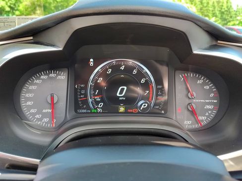 Used 2017 Chevrolet Corvette Stingray Convertible w/ 1LT RWD image 39