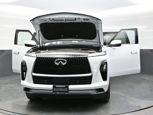 Certified 2025 INFINITI QX80 Pure image 40