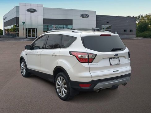 Used 2018 Ford Escape Titanium image 8