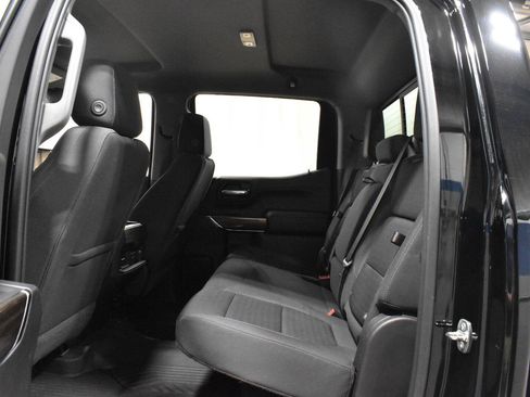 Used 2021 Chevrolet Silverado 1500 LT Trail Boss w/ Convenience Package II AWD/4WD image 4
