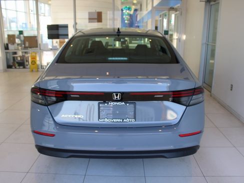 New 2025 Honda Accord SE image 11