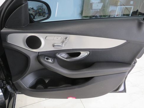 Used 2015 Mercedes-Benz C 300 Sedan image 25