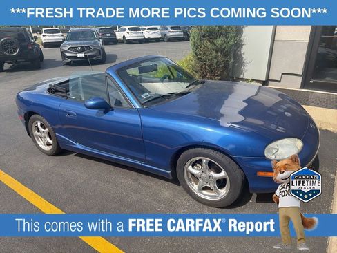 Used 1999 MAZDA MX-5 Miata RWD image 3