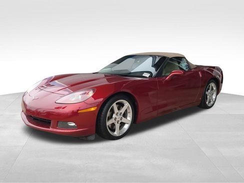 Used 2006 Chevrolet Corvette Convertible w/ Preferred Equipment Group image 1