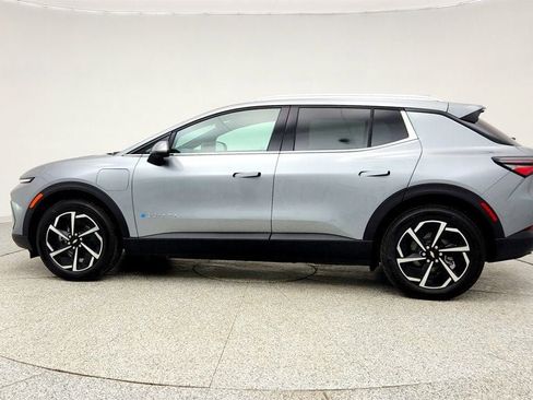 Used 2026 Chevrolet Equinox EV LT image 8