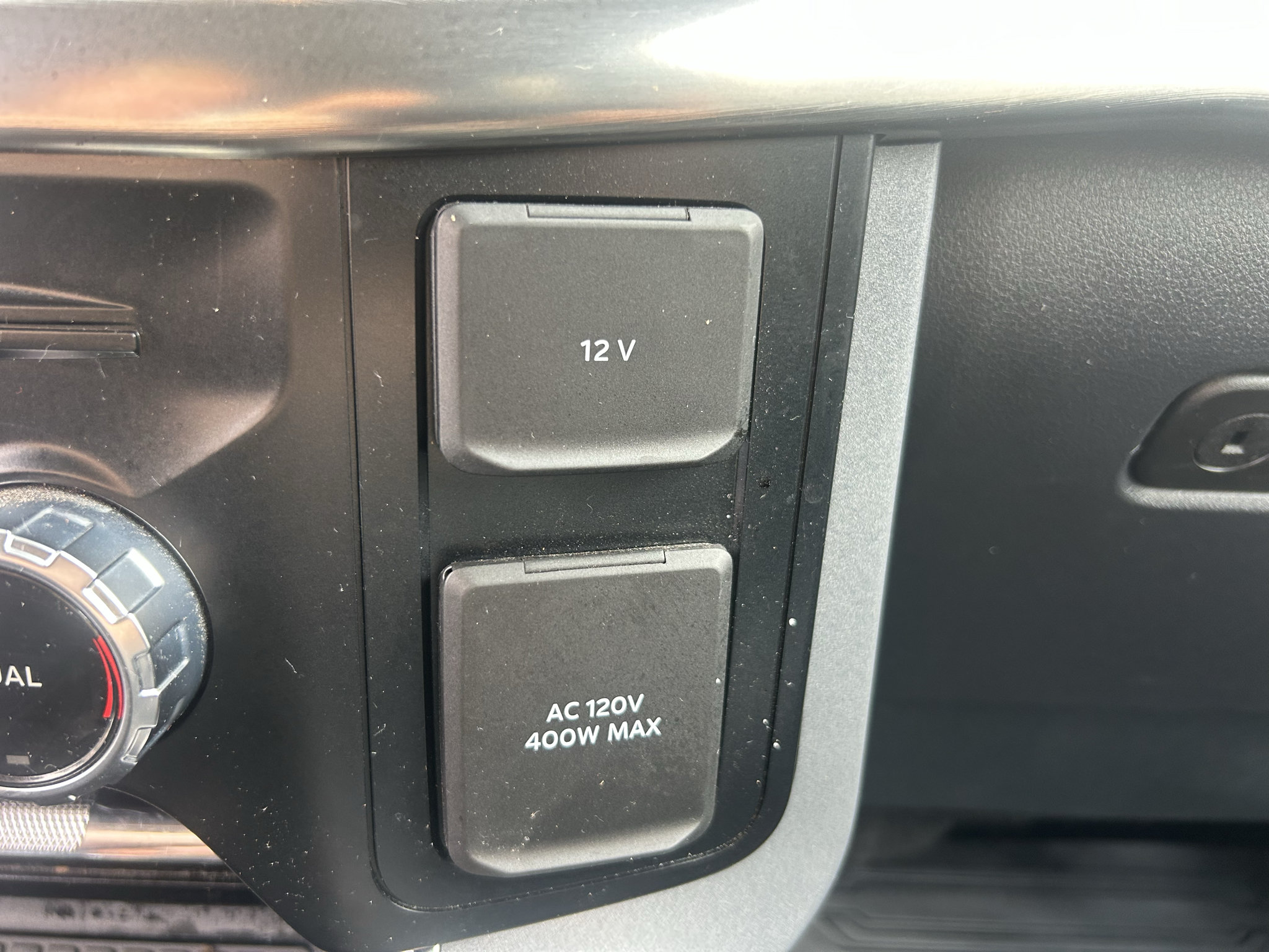 Used 2023 Ford F150 Lariat w/ Equipment Group 502A High AWD/4WD image 26