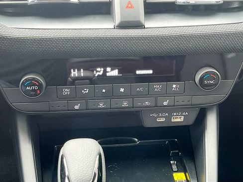 New 2026 Subaru Outback Limited AWD/4WD image 15