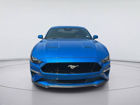 Used 2021 Ford Mustang GT RWD image 2