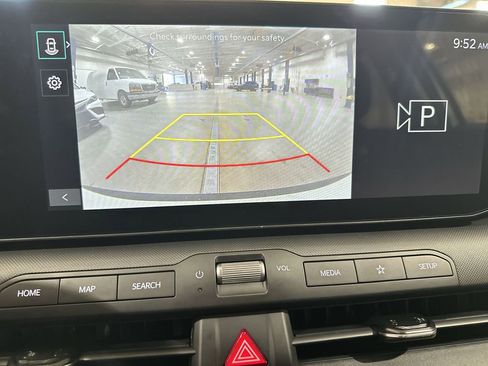 New 2025 Kia K4 LXS image 22