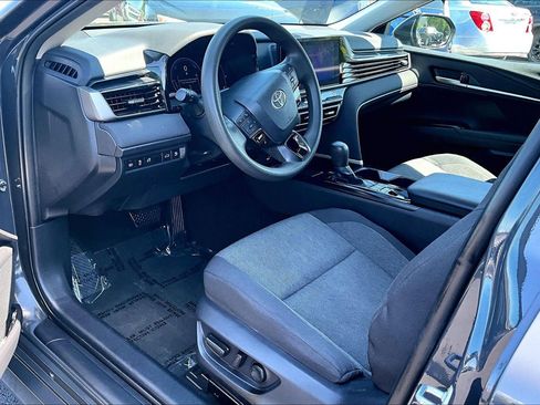 Used 2025 Toyota Camry LE w/ Convenience Package AWD/4WD image 13