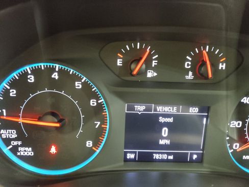Used 2022 Chevrolet Malibu LT FWD image 23
