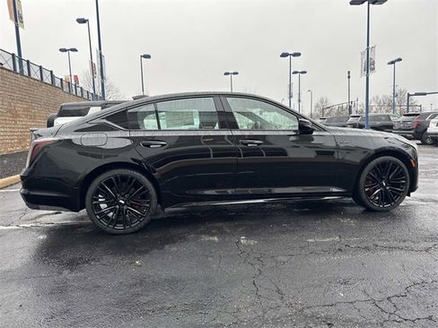 New 2026 Cadillac CT5 V w/ LPO, ONYX Package image 6