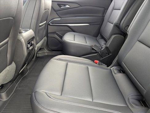 New 2026 Chevrolet Traverse LT w/ LPO, Floor Liner Package image 14