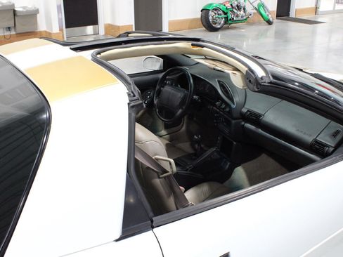Used 1996 Chevrolet Camaro Z28 RWD image 23
