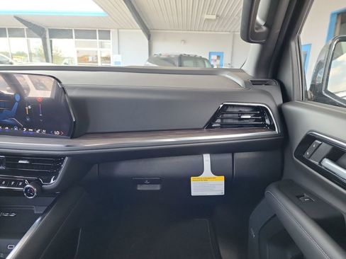 New 2026 Chevrolet Suburban Premier w/ Sun And Tow Package image 34