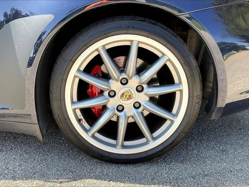Used 2006 Porsche 911 Carrera 4S AWD/4WD image 39