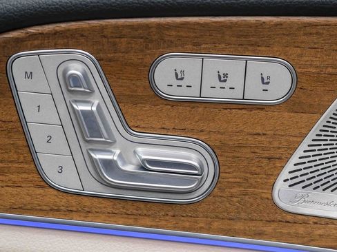 Certified 2022 Mercedes-Benz GLS 450 4MATIC image 22