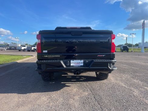 Used 2021 Chevrolet Silverado 1500 RST w/ Convenience Package II image 6